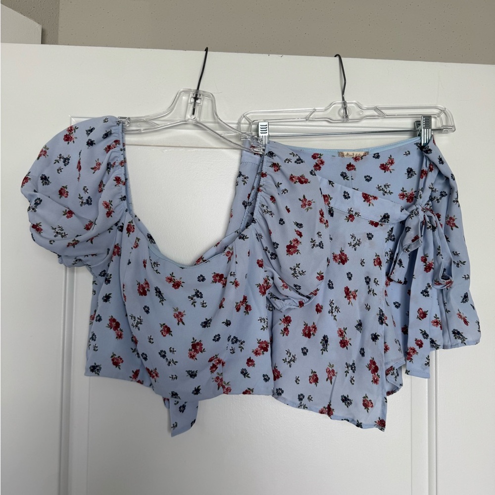 Altar'd State Blue and Red Floral Matching Set